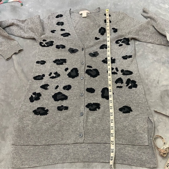 The cashmere project cashmere Gray Leopard Print Sweater 3204 - Picture 6 of 7